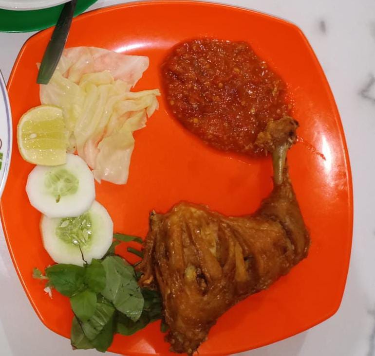 Ayam Goreng Tanpa Nasi